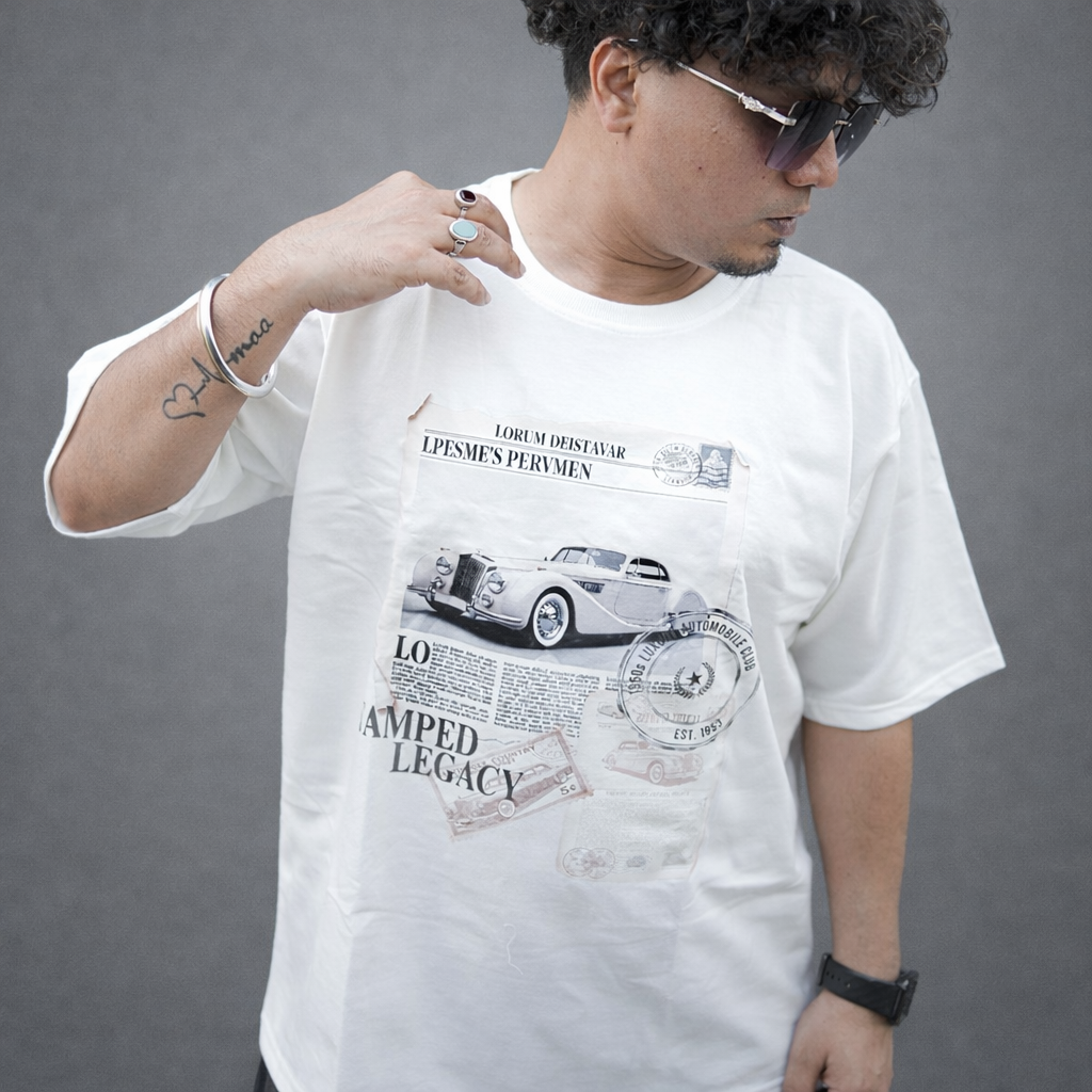 STAMPED LEGACY - Off White Oversized T-Shirt