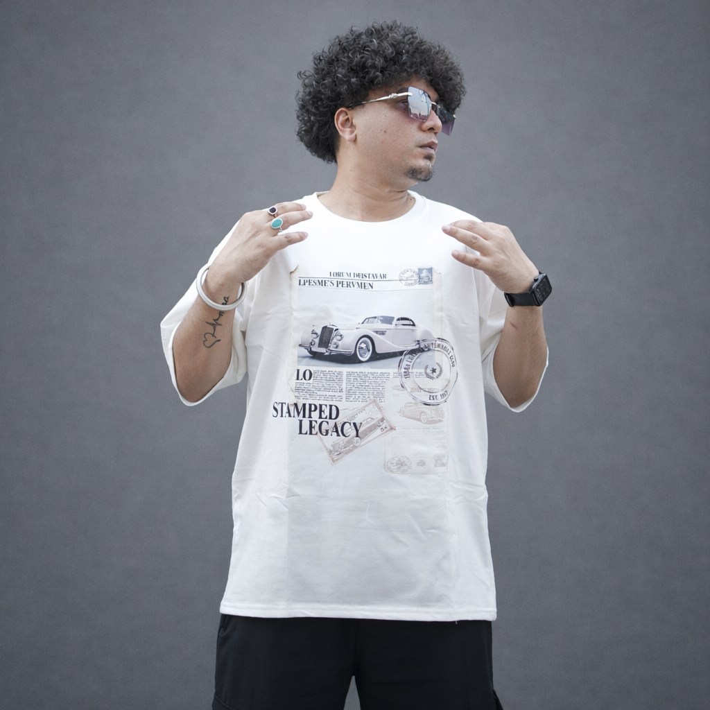 STAMPED LEGACY - Off White Oversized T-Shirt