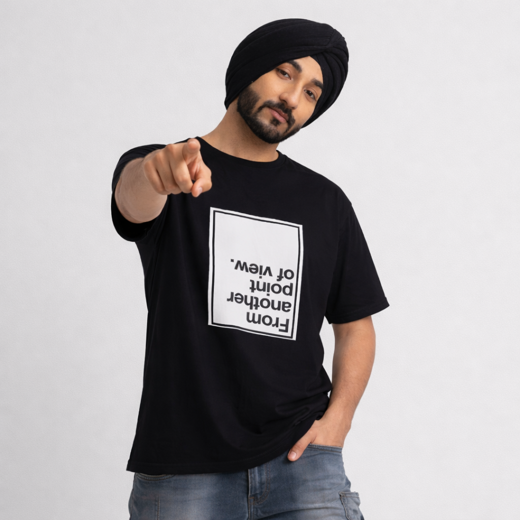 FLIPPED REALITY - Black Oversized T-Shirt