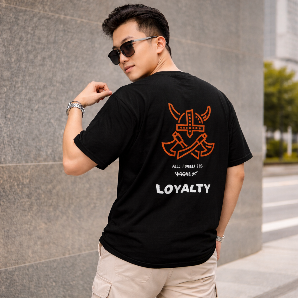 LOYALTY IS ROYALTY - Black Regular Fit T-Shirt