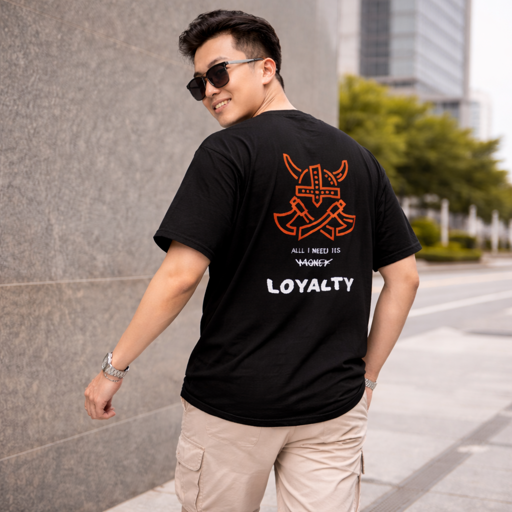 LOYALTY IS ROYALTY - Black Regular Fit T-Shirt