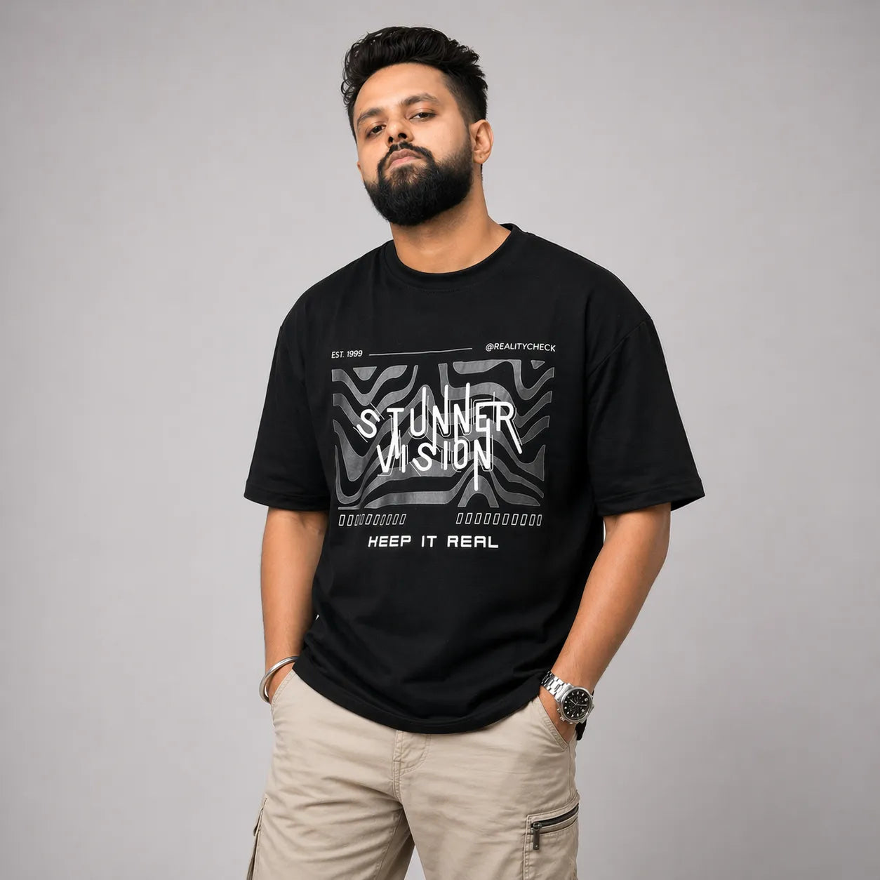 STUNNER VISION - Black Oversized T-Shirt